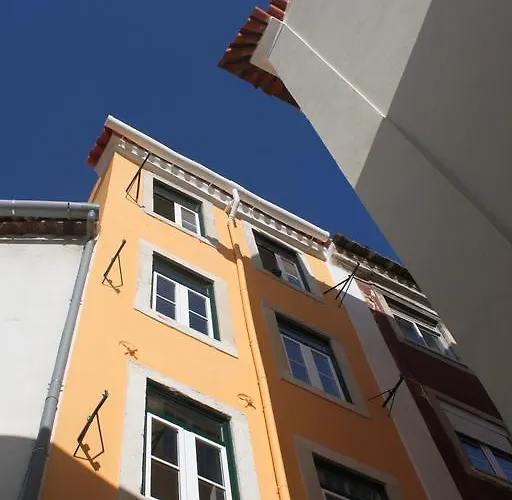 Little Duplex In Alfama 리스본